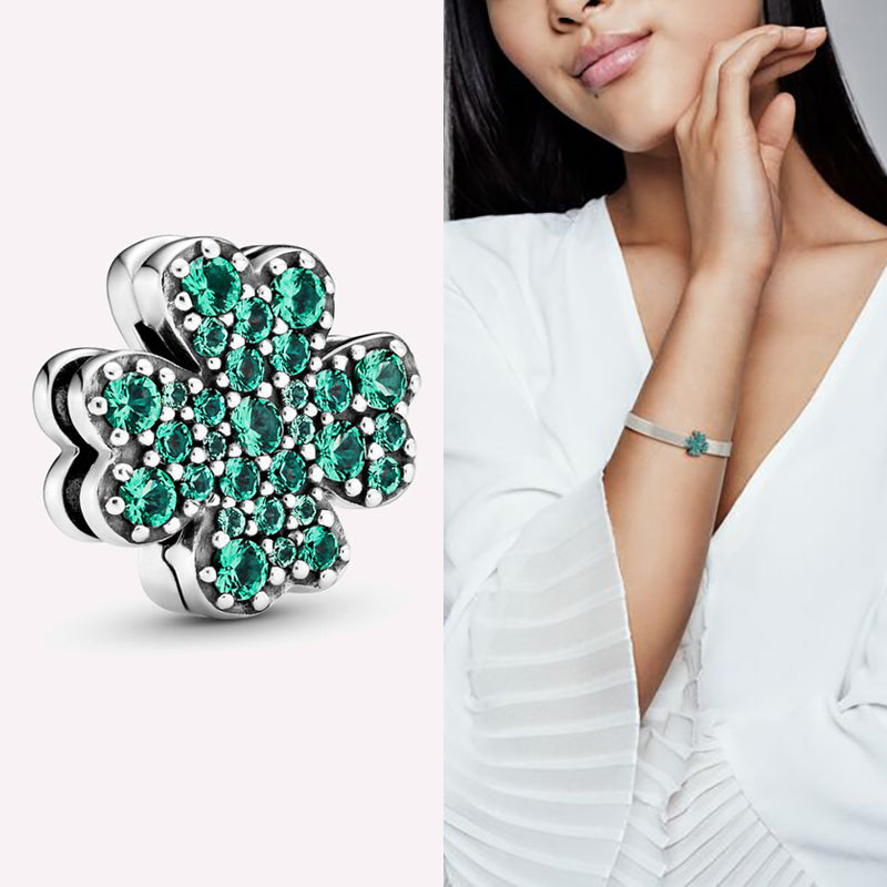 The Verdure – Green Pavé Leaf Clip Charm