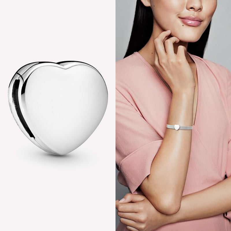 The Amour Clip Charm